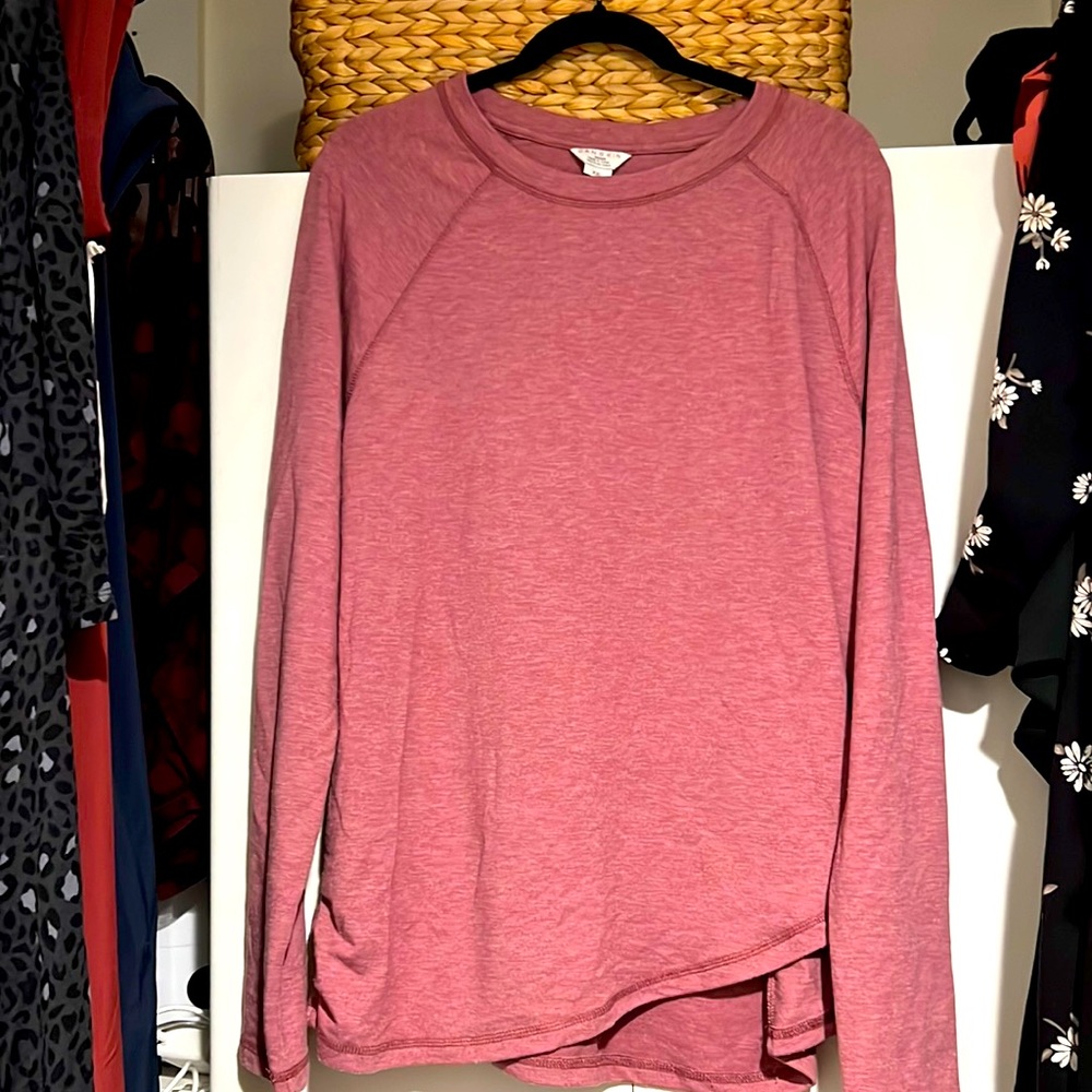 Like new, so soft and stretchy, longer to cover bottom